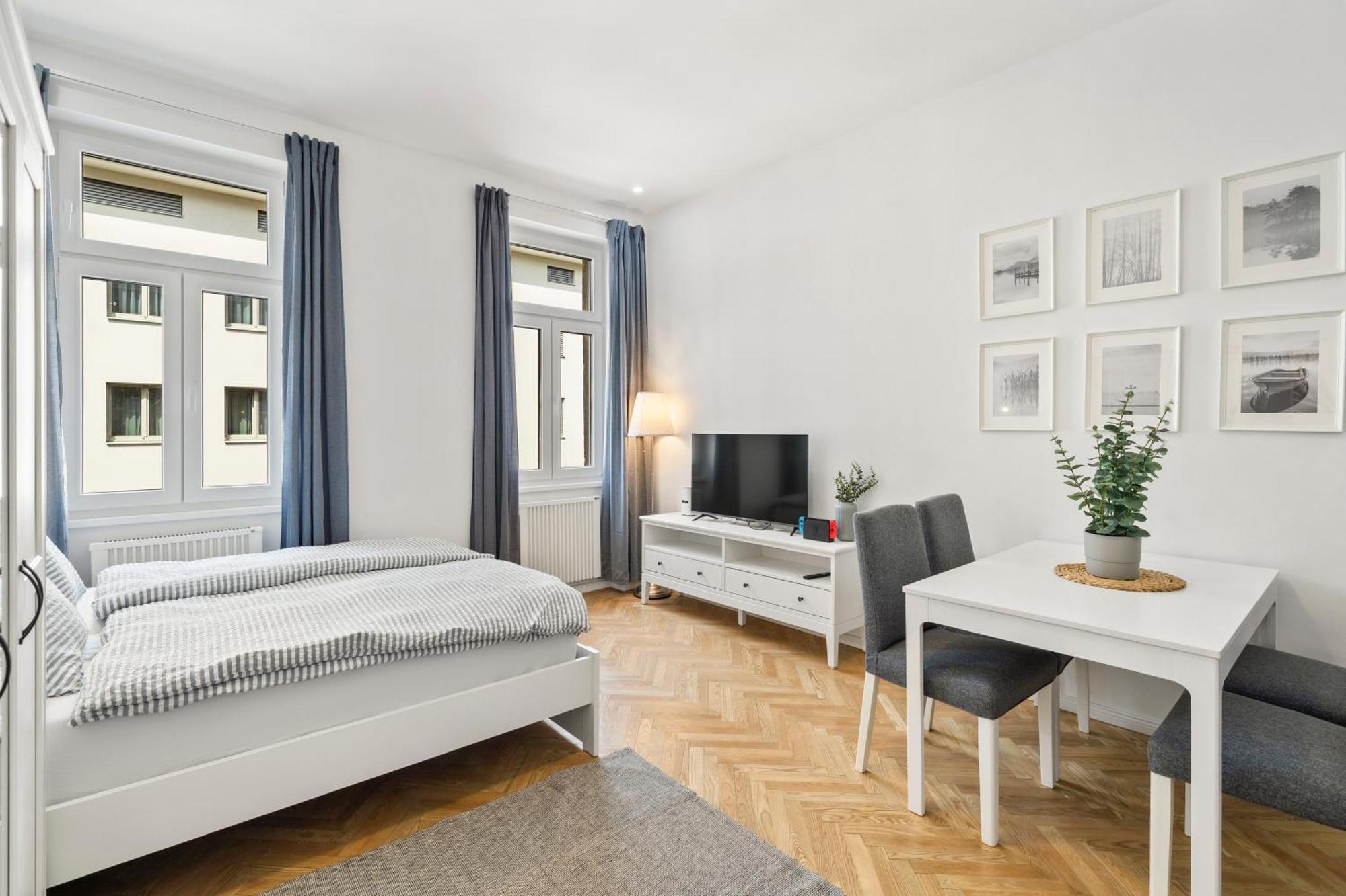 Bright And Quiet Apartments, Just 10 Minutes To U4, U6 And Schoenbrunn Palace Appartamento Vienna